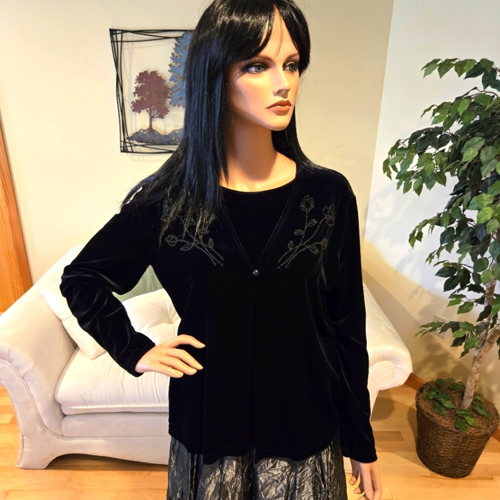 NWOT, Black Velvet Formal One Piece Blouse & Jacket, Size Medium,